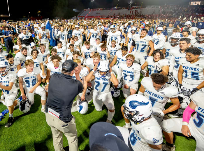 Almond Bowl 2022 Pleasant Valley at Chico Gary Jones Oct. 14 2022 5947